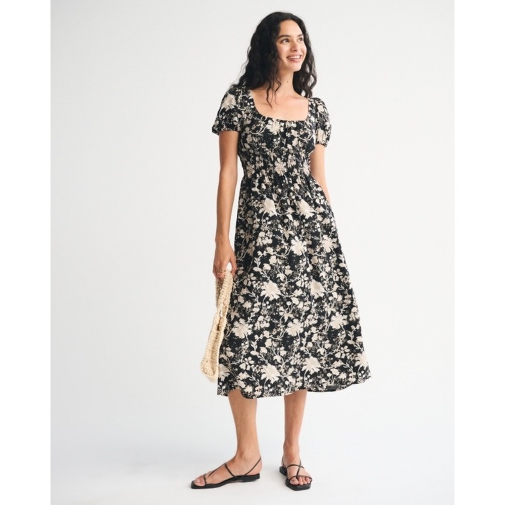 Abercrombie & Fitch Floral Smocked Midi Dress Womens Small Boho Cottagecore NWT